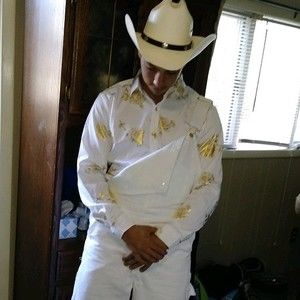 Meet your Posher, Cameron